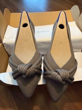 Rothy's Point II Knot in Sparrow - like new!